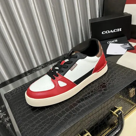 コーチ カジュアルシューズ