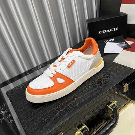 コーチ カジュアルシューズ