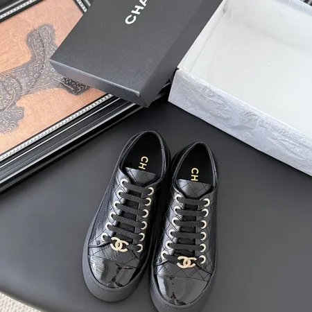 シャネル カジュアルシューズ