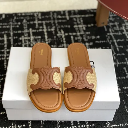 セリーヌ スリッパ