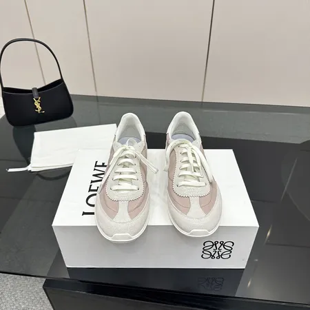 セリーヌ スニーカー