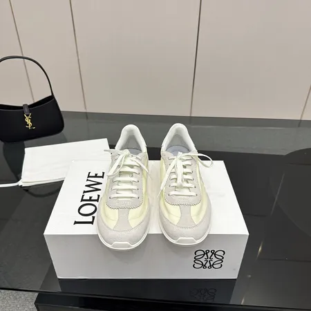 セリーヌ スニーカー