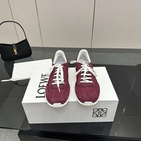 セリーヌ スニーカー