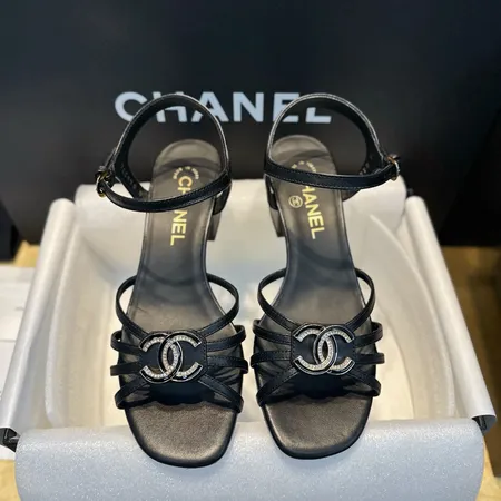 シャネル サンダル
