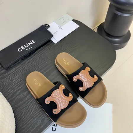 セリーヌ スリッパ