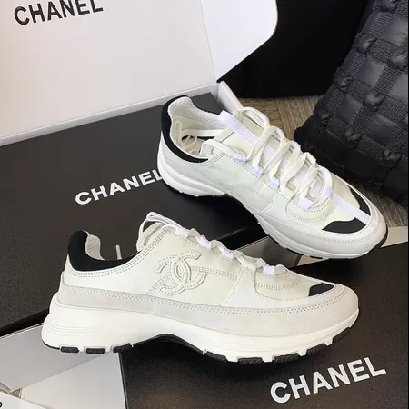 シャネル スニーカー