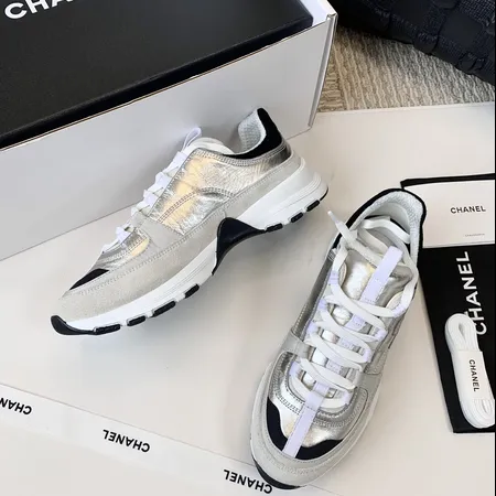 シャネル スニーカー