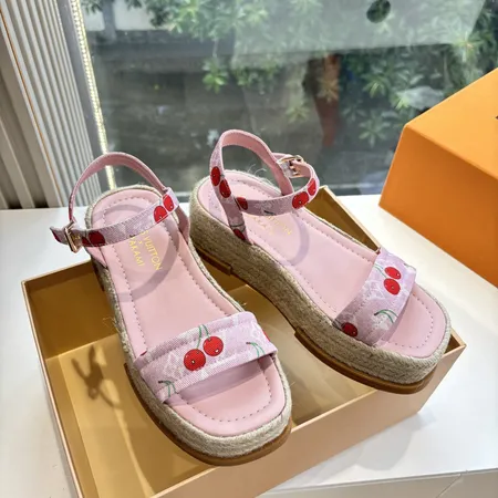 ルイヴィトン サンダル