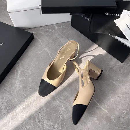 シャネル サンダル