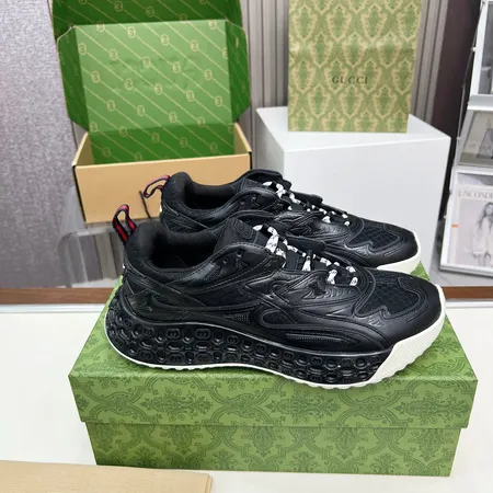 グッチ スニーカー