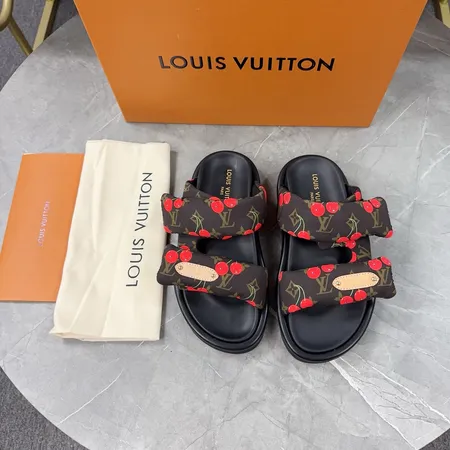 ルイヴィトン スリッパ