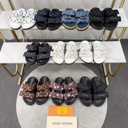 ルイヴィトン スリッパ
