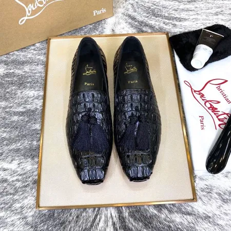 クリスチャン・ルブタン ビジネスシューズ