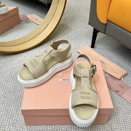 ミュウミュウ サンダル