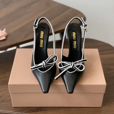 ミュウミュウ サンダル