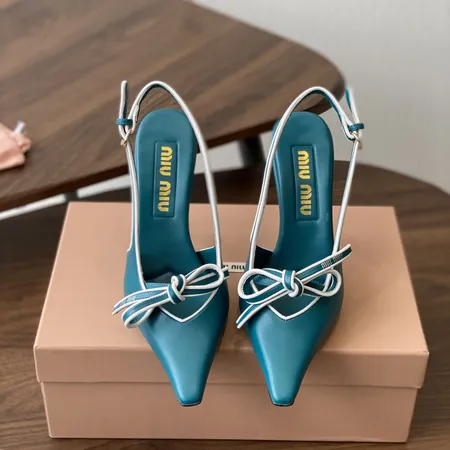 ミュウミュウ サンダル