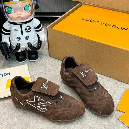 ルイヴィトン スニーカー