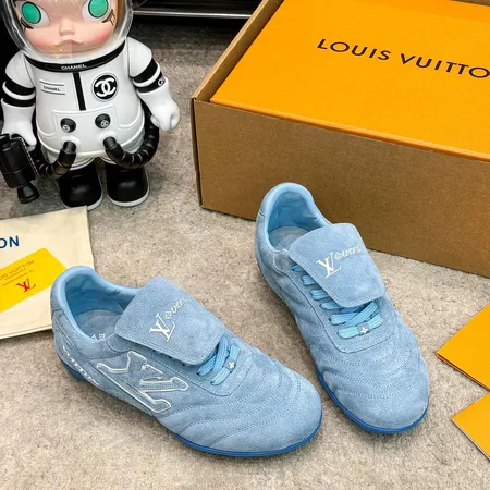 ルイヴィトン スニーカー