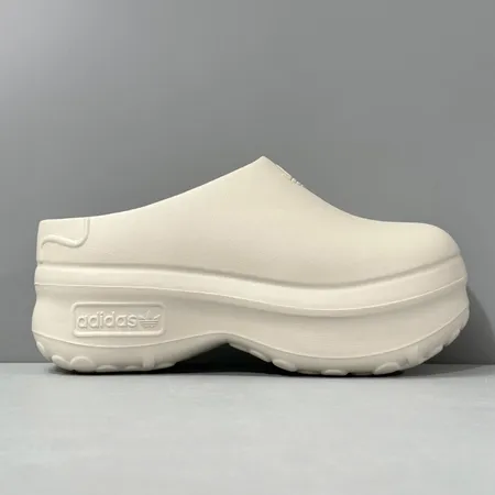 アディダス スリッパ