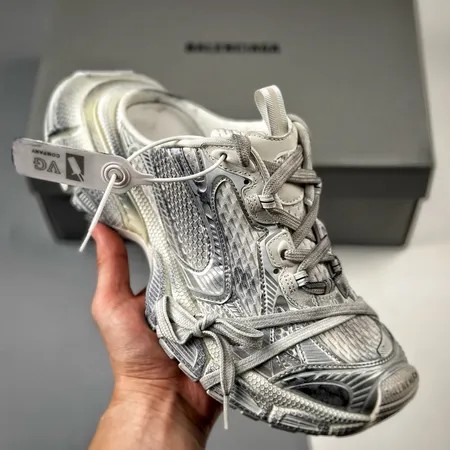 バレンシアガ カジュアルシューズ