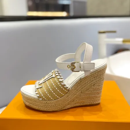 ルイヴィトン サンダル