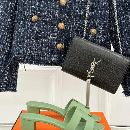 エルメス サンダル