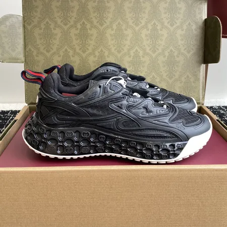 グッチ スニーカー