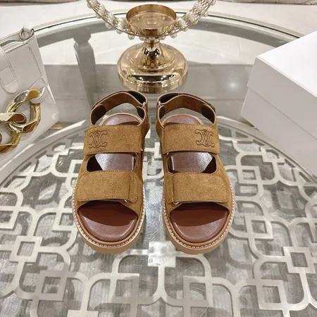 セリーヌ サンダル