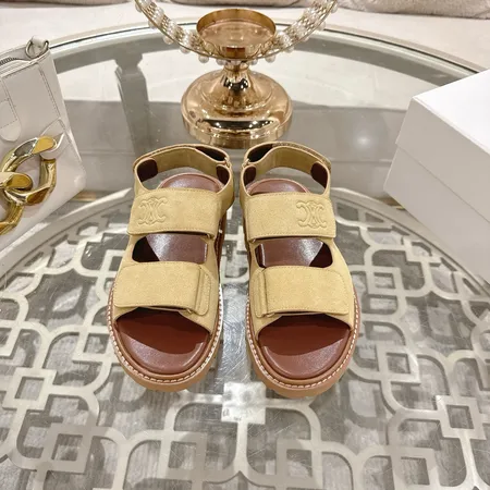 セリーヌ サンダル