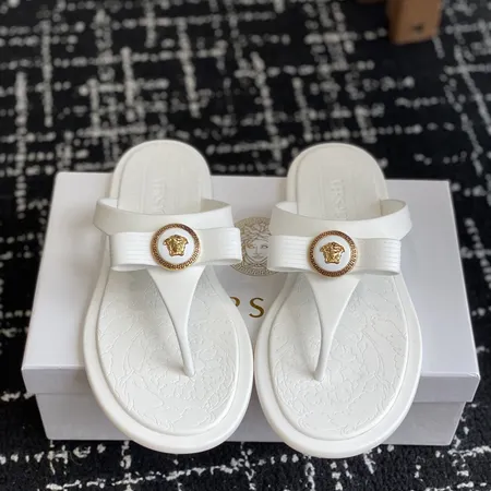 ヴェルサーチ スリッパ