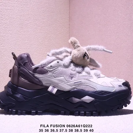 フィラ スニーカー
