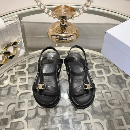 セリーヌ サンダル