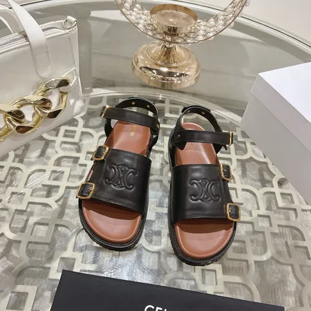 セリーヌ サンダル