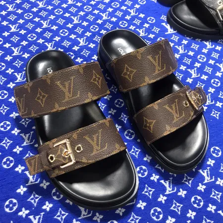 ルイヴィトン スリッパ