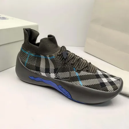 バーバリー ス スニーカー