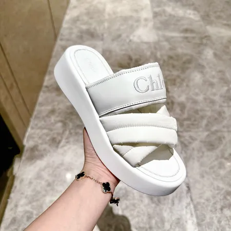 クロエ スリッパ