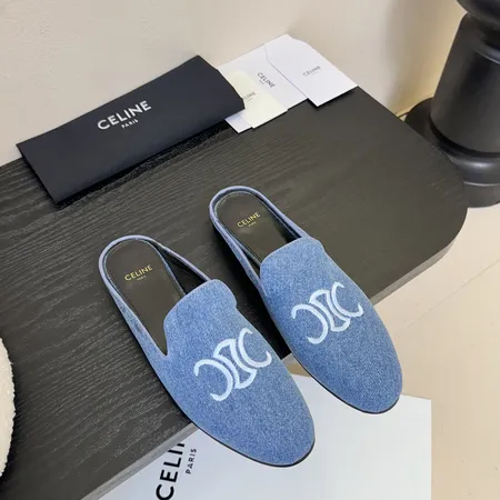 セリーヌ スリッパ