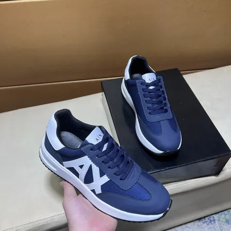 アルマーニ カジュアルシューズ