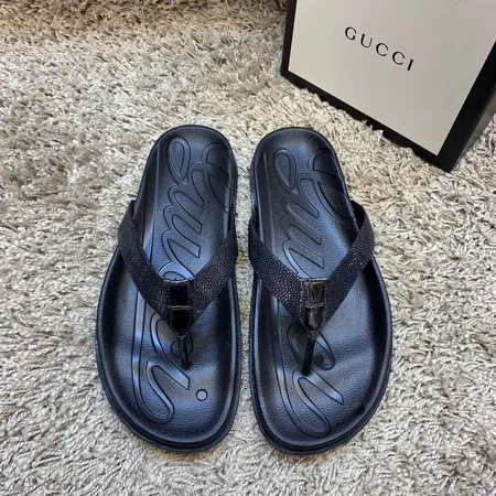 グッチ スリッパ