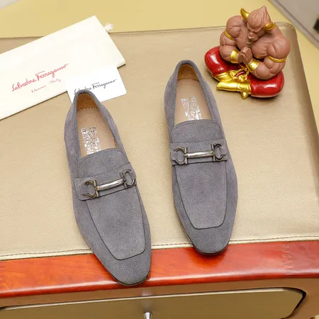 フェラガモ ビジネスシューズ