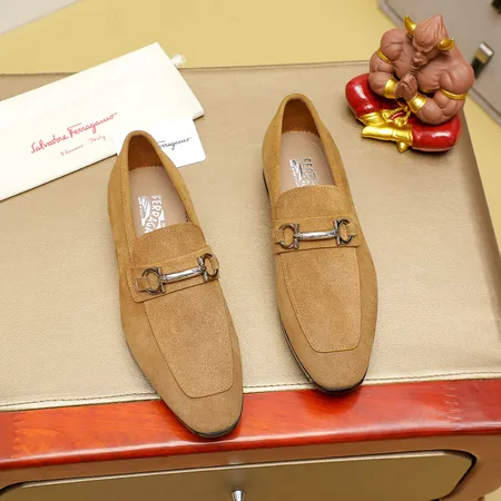 フェラガモ ビジネスシューズ