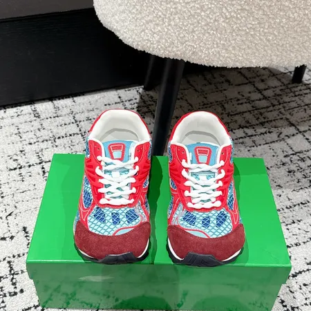 ボッテガ ヴェネタ スニーカー