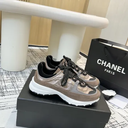 シャネル スニーカー