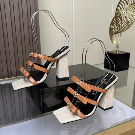 ヴェルサーチ サンダル