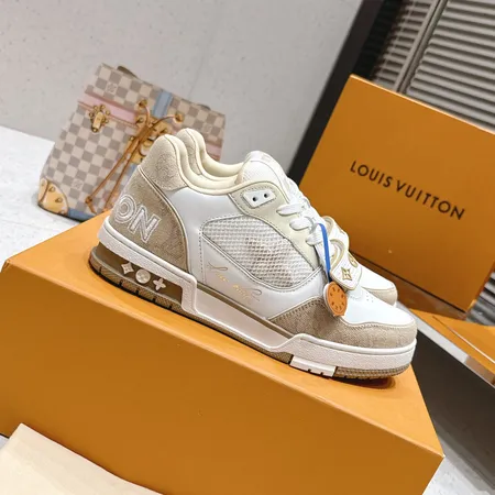 ルイヴィトン カジュアルシューズ