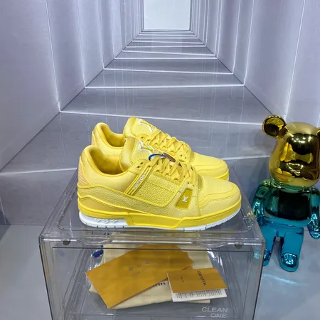 ルイヴィトン カジュアルシューズ