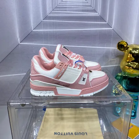 ルイヴィトン カジュアルシューズ