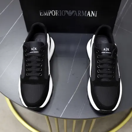 アルマーニ スニーカー