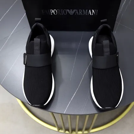 アルマーニ スニーカー