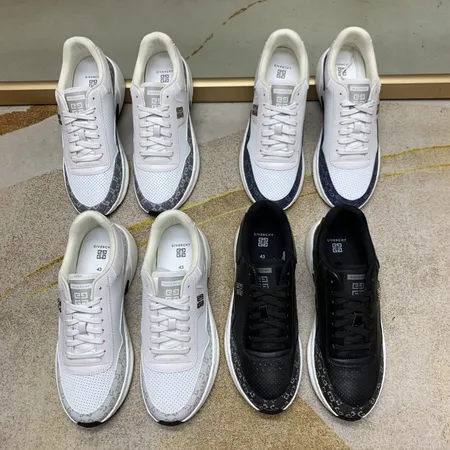 ジバンシィ スニーカー